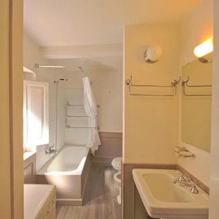 Along The Canal Romantic Appartement *
